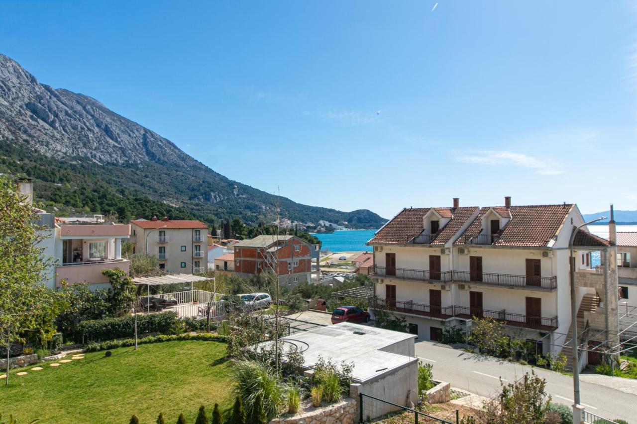 Apartments By The Sea Igrane, Makarska - 20014 Exterior photo